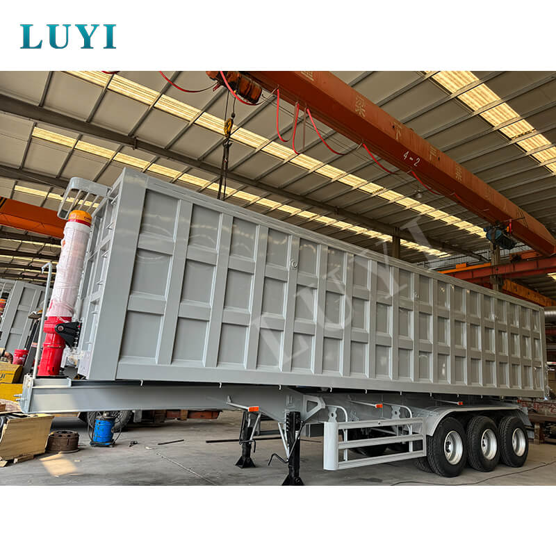 Facilitar la modernización de la logística africana: llega a Tanzania un lote de semirremolques basculantes traseros de 3 ejes