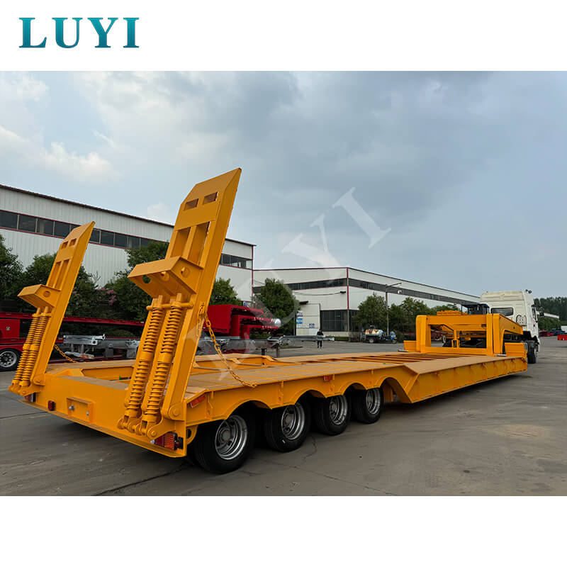 Estudio de caso: Remolque de plataforma baja de 4 ejes personalizado para el mercado de Botswana