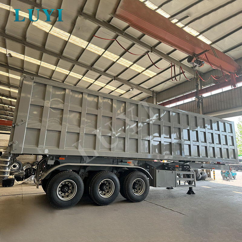 Semirremolque basculante trasero de 3 ejes (remolque de descarga final) para transporte de material a granel