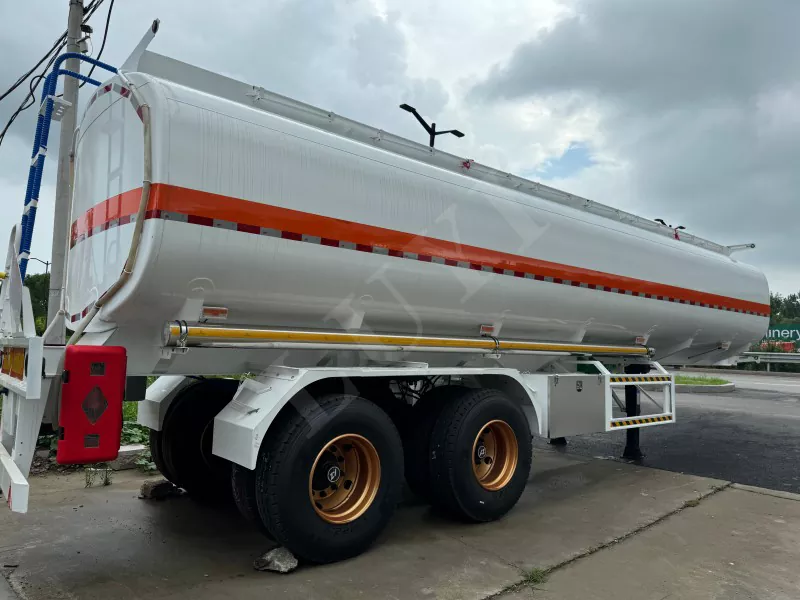 30000 litros Semirrailer de petrolero