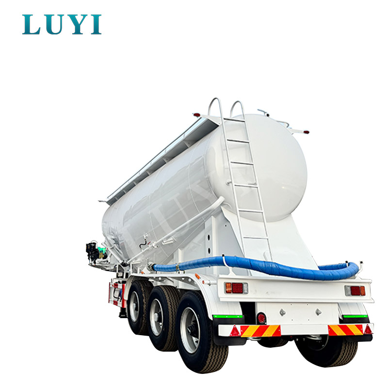 Semirremolque cisterna de pólvora de 30 metros cúbicos