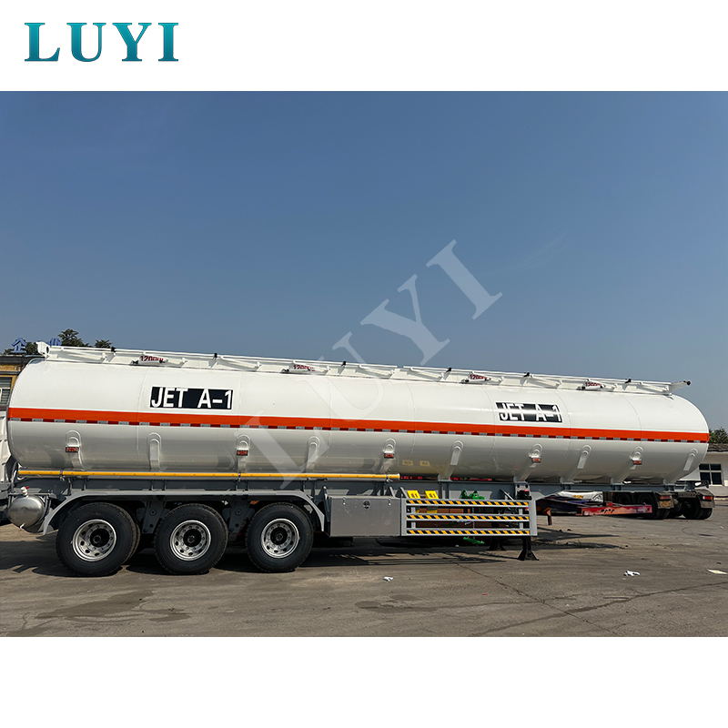 Zarpar hacia el éxito: cómo los petroleros personalizados de LUYI están potenciando el futuro energético de Uganda